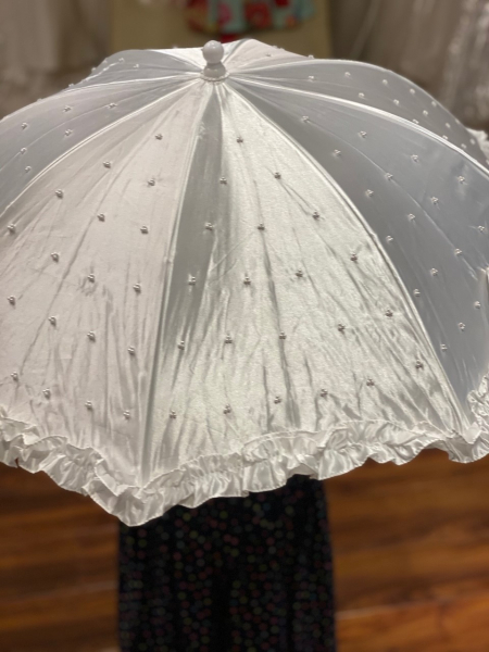 WHITE SATIN COMMUNION UMBRELLA 711P